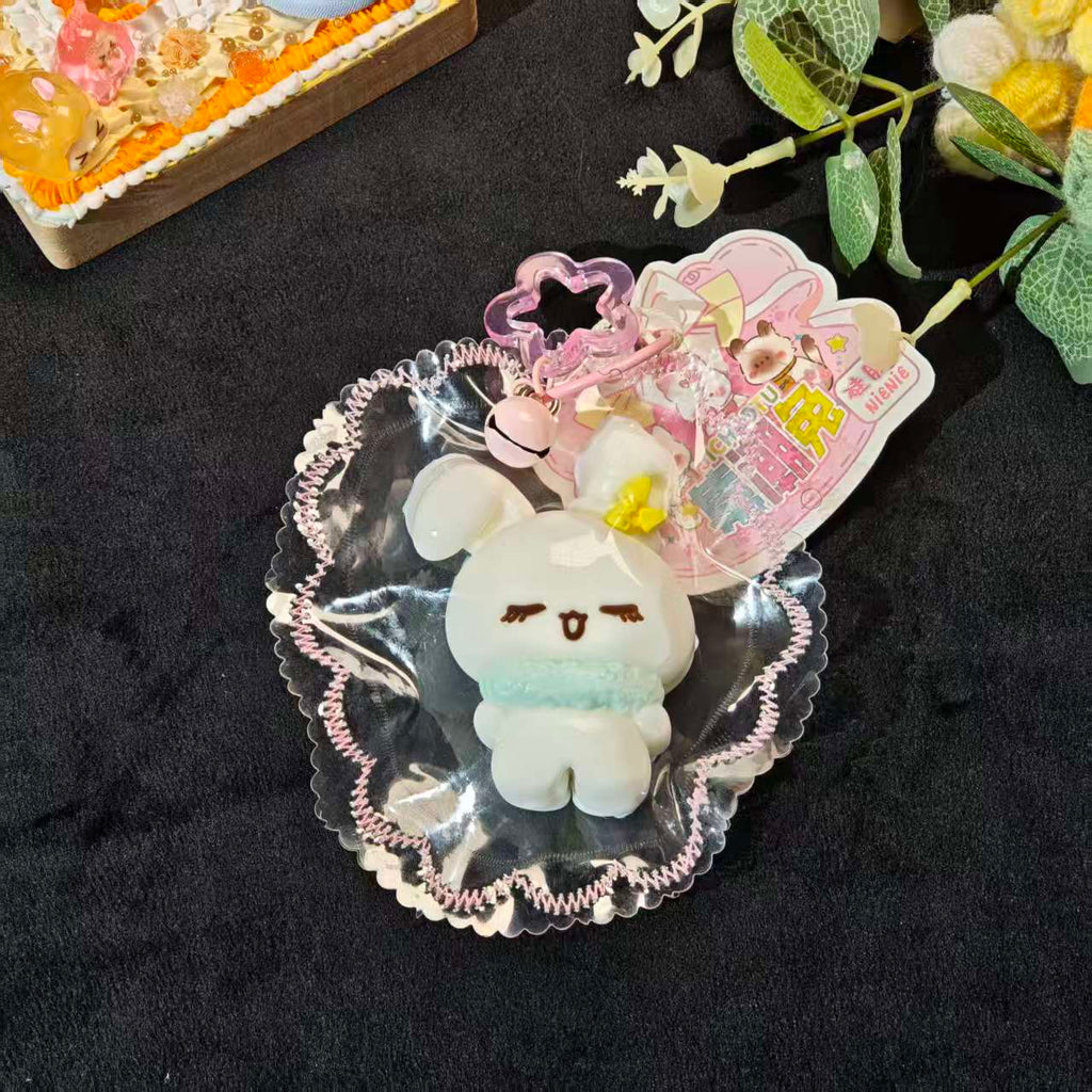 すぐに弾ける 抱きぐるみ ストレス解消 おもちゃ かわいい 安全なシリコン素材